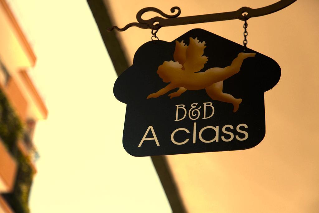 A Class Lecce Buitenkant foto